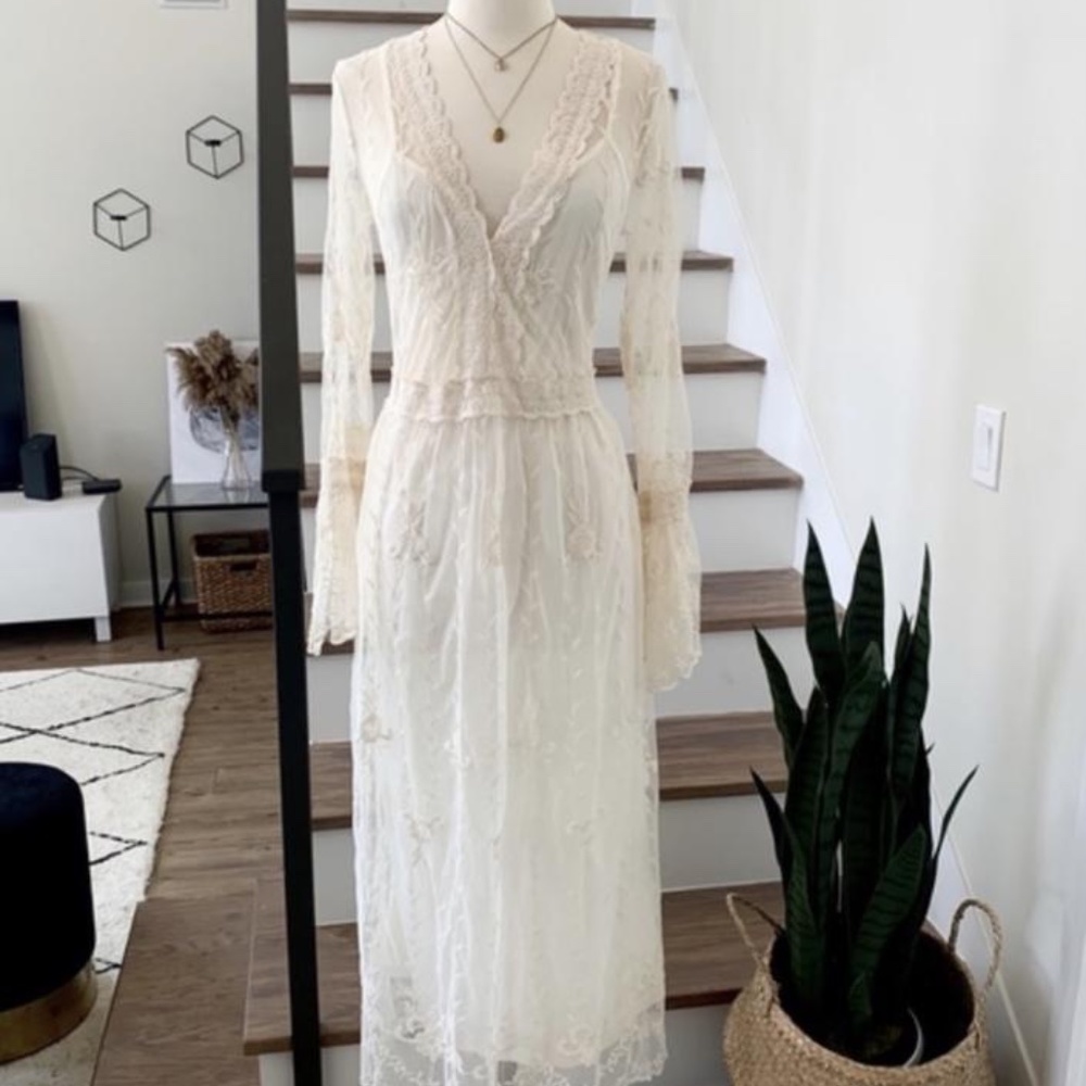 Zara Cream Lace Midi Dress